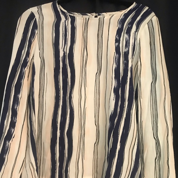 Designer Long-sleeve Blouse - Picture 7 of 9